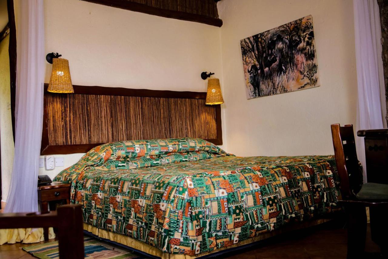 Kilaguni Serena Safari Lodge Tsavo Екстериор снимка