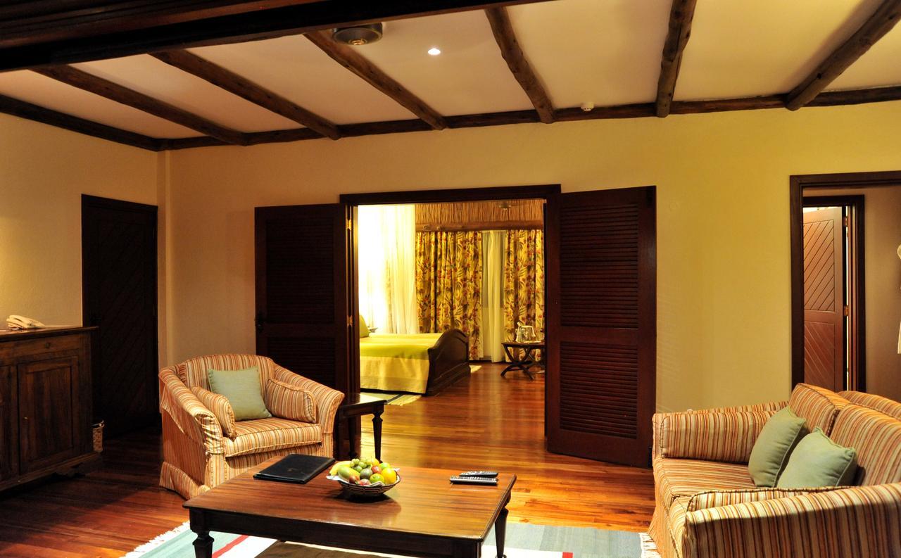 Kilaguni Serena Safari Lodge Tsavo Екстериор снимка