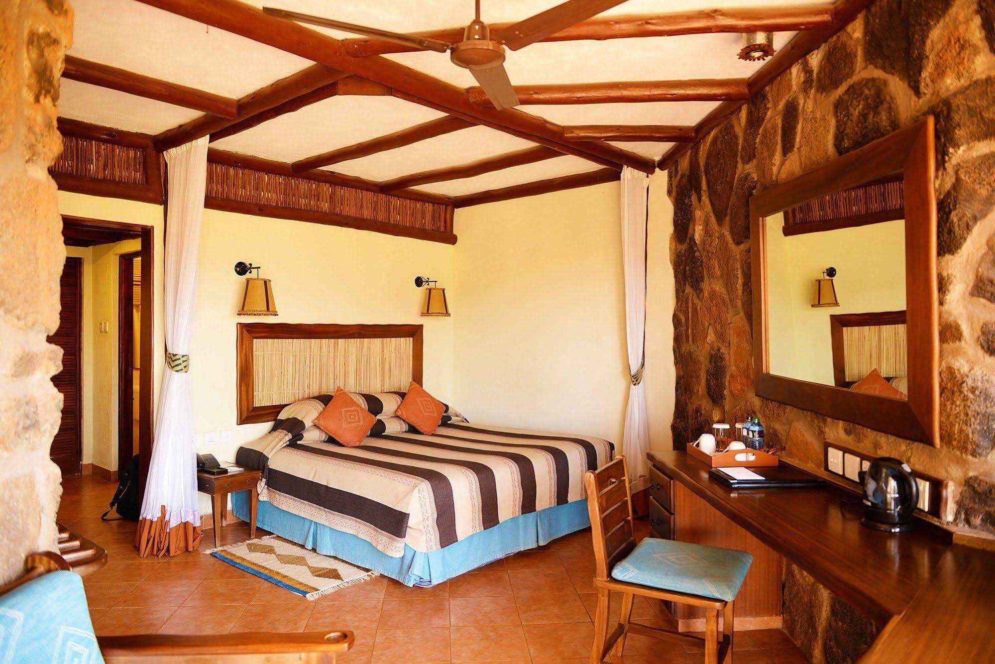 Kilaguni Serena Safari Lodge Tsavo Екстериор снимка